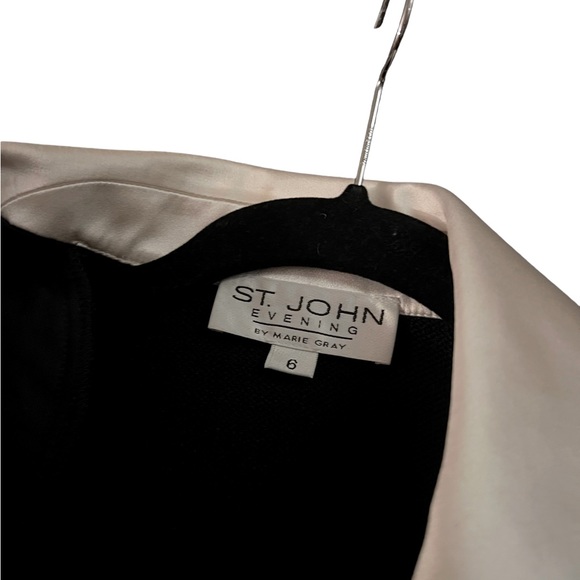St. John Evening by Marie Claire, tuxedo style jacket - Picture 3 of 3